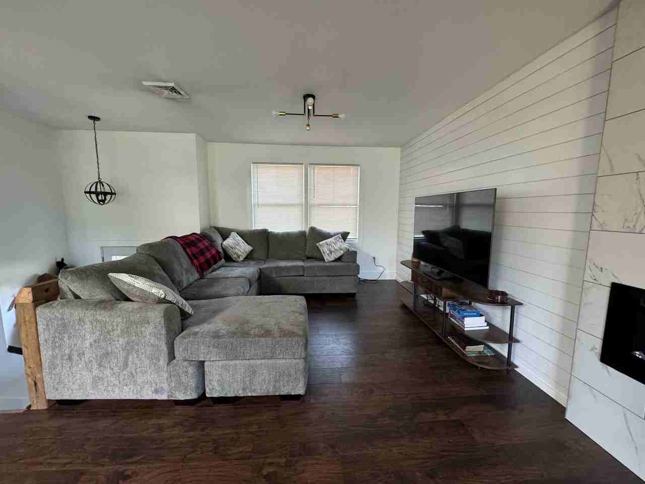 11 Martin Cir - Photo 7 of 18