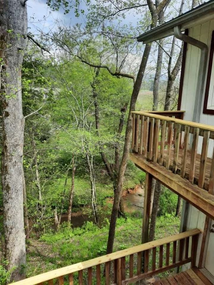 86 Hollyview Cir - Photo 3 of 20