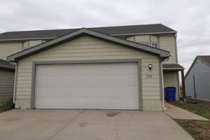 featured image of 2116 Thompson Dr