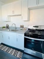 featured image of 1131 E Washington Blvd