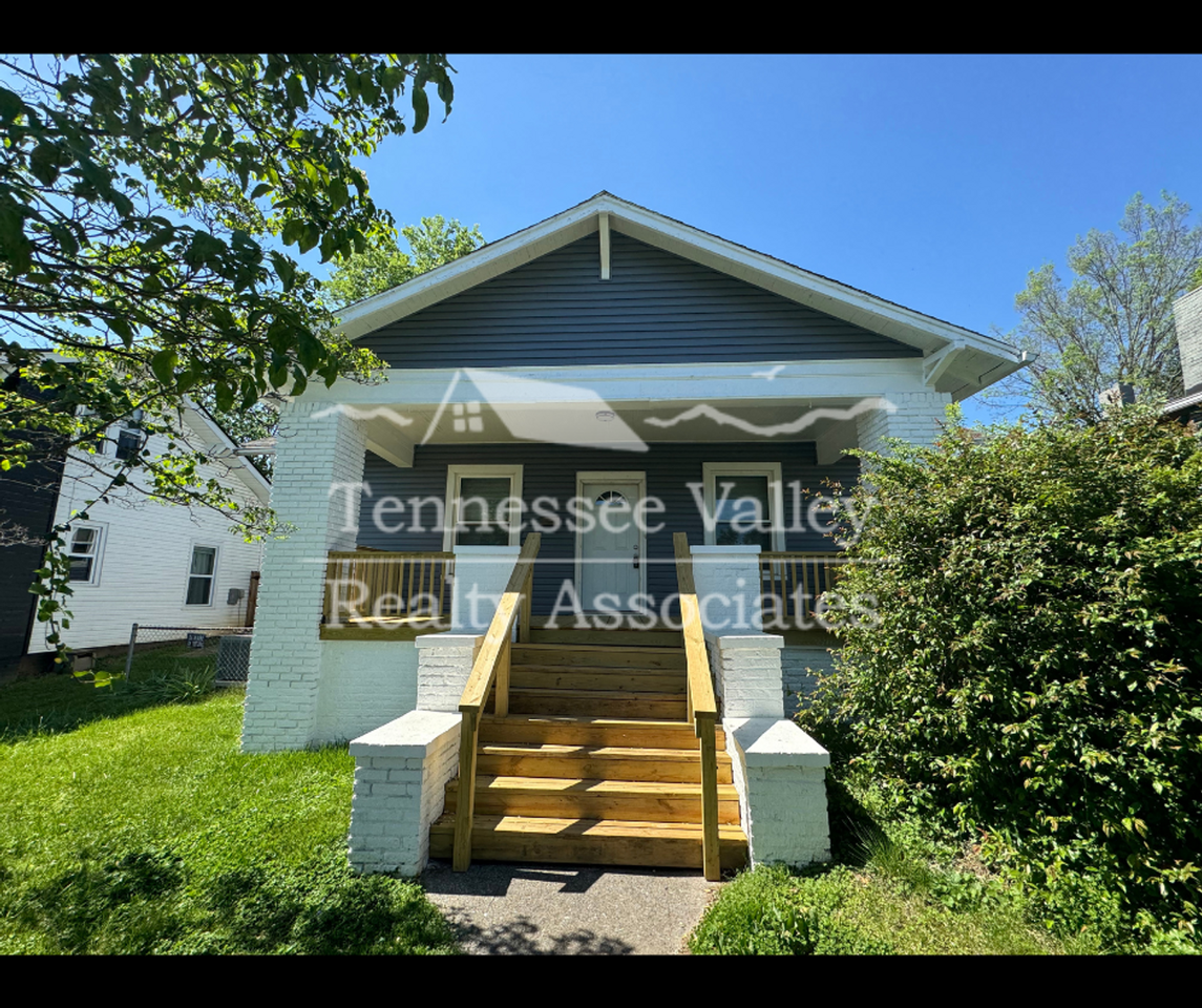 321 E Emerald Ave - Photo 3 of 21