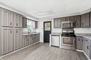 featured image of 36 W Meyers St