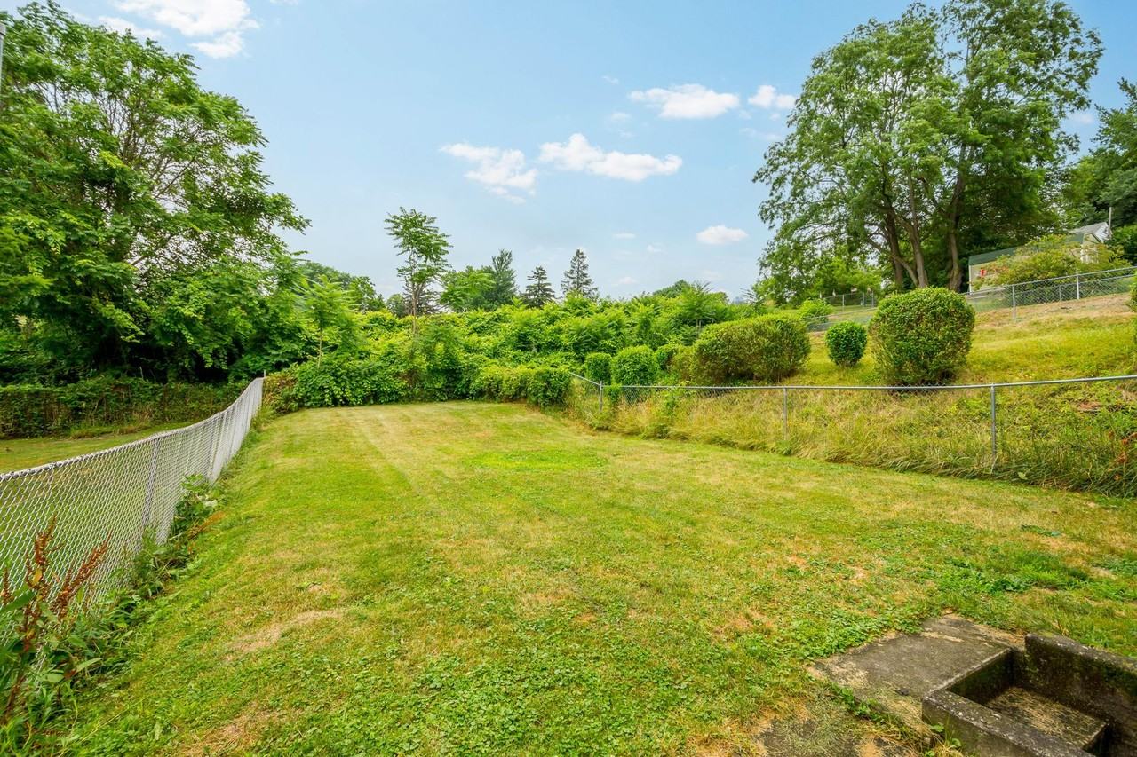 36 W Meyers St - Photo 5 of 35