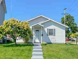 featured image of 681 Maple Ave