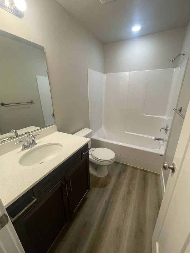 3154 W 1650 N #C - Photo 4 of 17