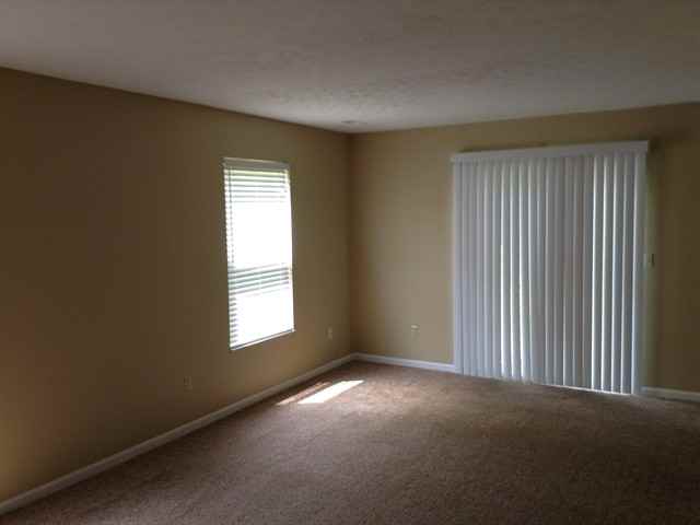 10 Bobwhite Ct - Photo 2 of 9