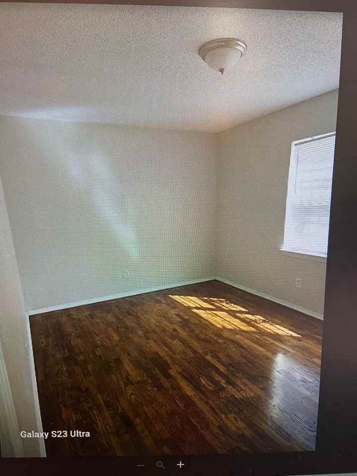 659 Pearce St - Photo 5 of 5