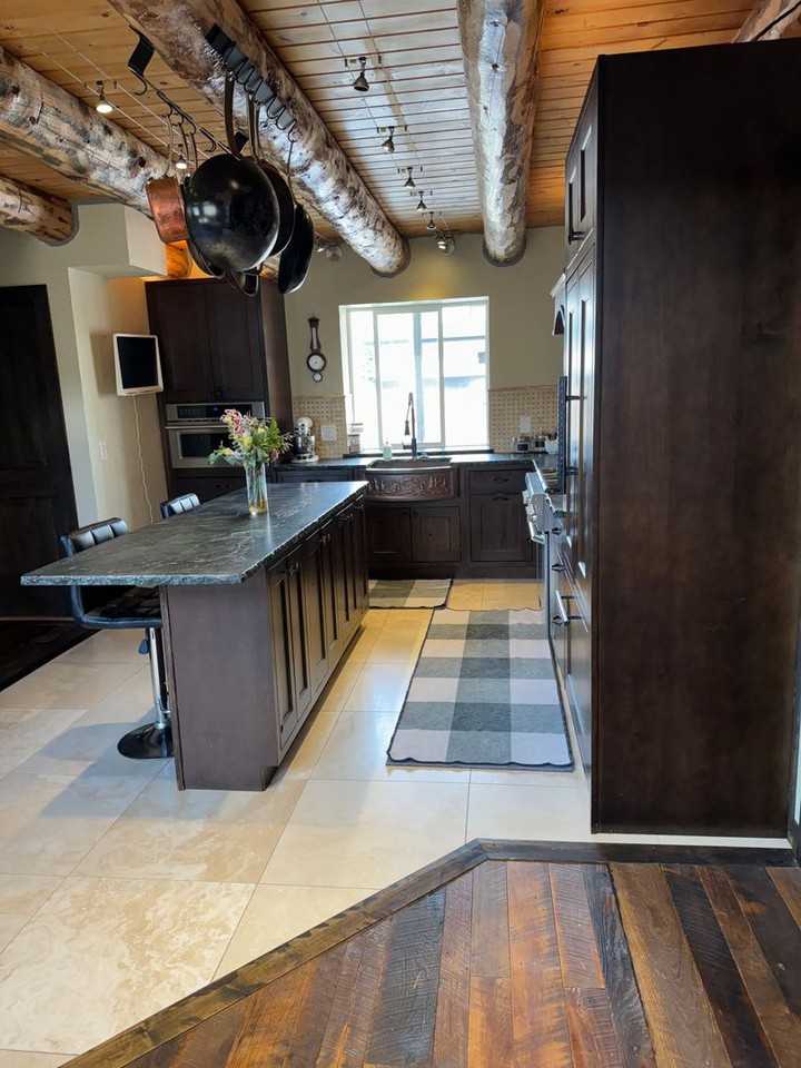 521 Haverly St - Photo 7 of 27