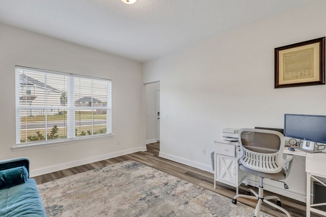 487 Meloney Dr - Photo 7 of 44