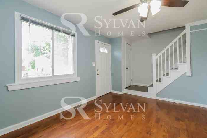 4928 Edgemere Ave - Photo 3 of 16