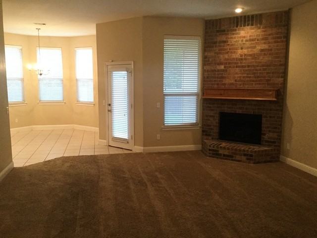 9941 SW 23rd St - Photo 3 of 19