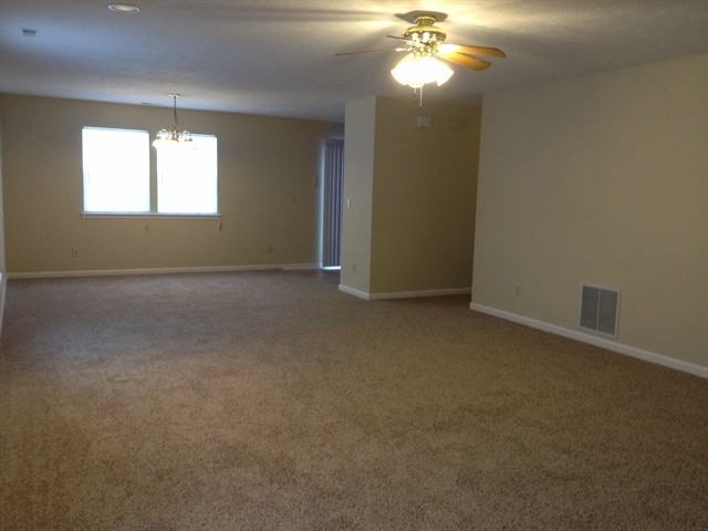 3841 Nuthatcher Dr - Photo 2 of 12