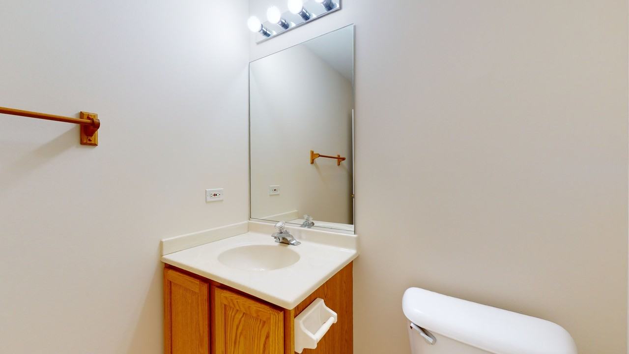 2739 Cobblestone Dr - Photo 6 of 32