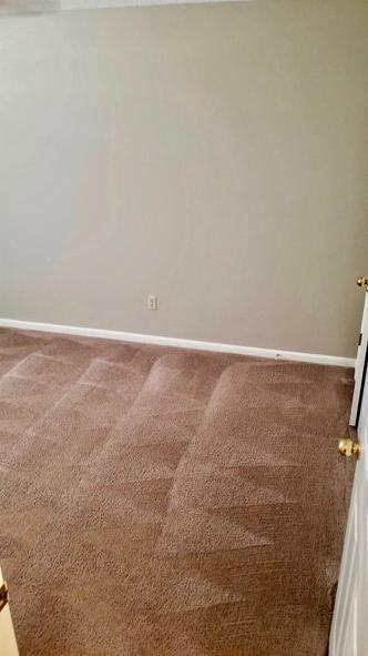 15164 Glenwood Ave #15164 - Photo 3 of 14