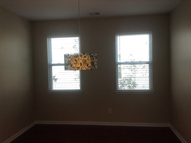 3356 Streamside Dr - Photo 3 of 11