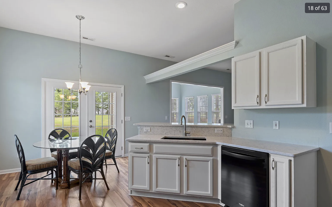 553 Sandpiper Bay Dr Sw #NA - Photo 5 of 17