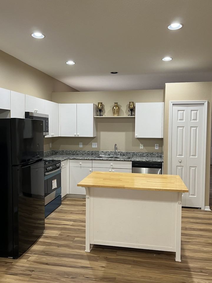 2632 Maylin Dr #NA - Photo 5 of 26
