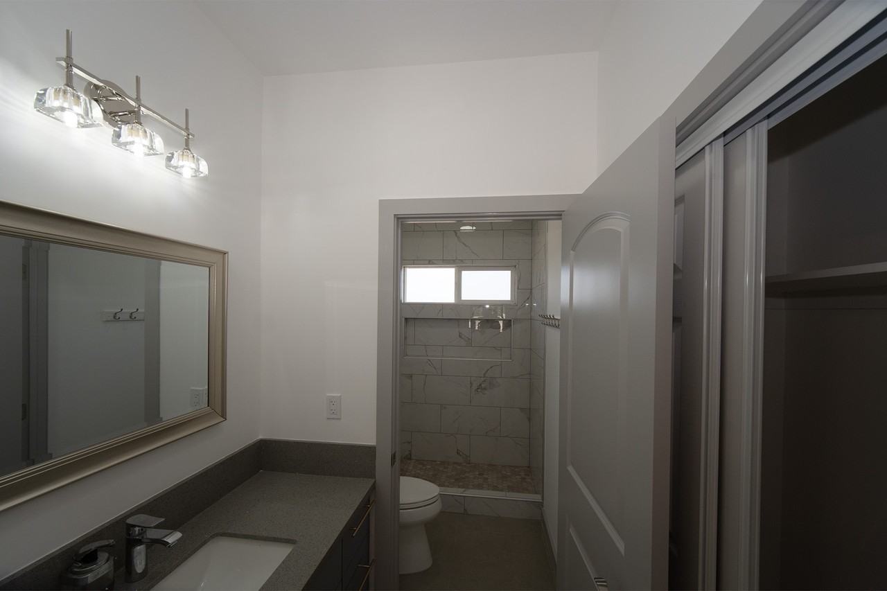 733 Hoopai St - Photo 6 of 10