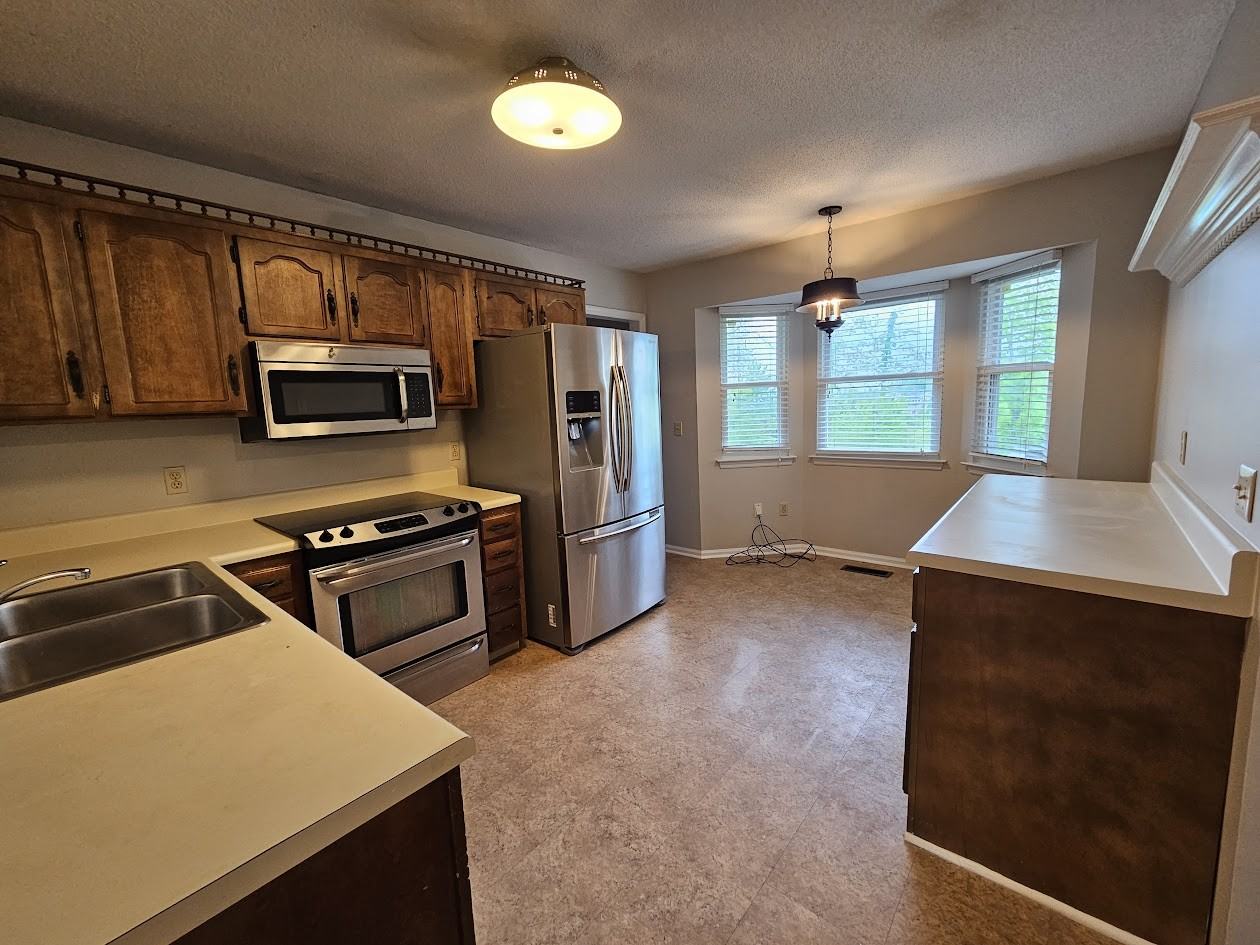 2319 Hydas Ln #1 - Photo 2 of 15