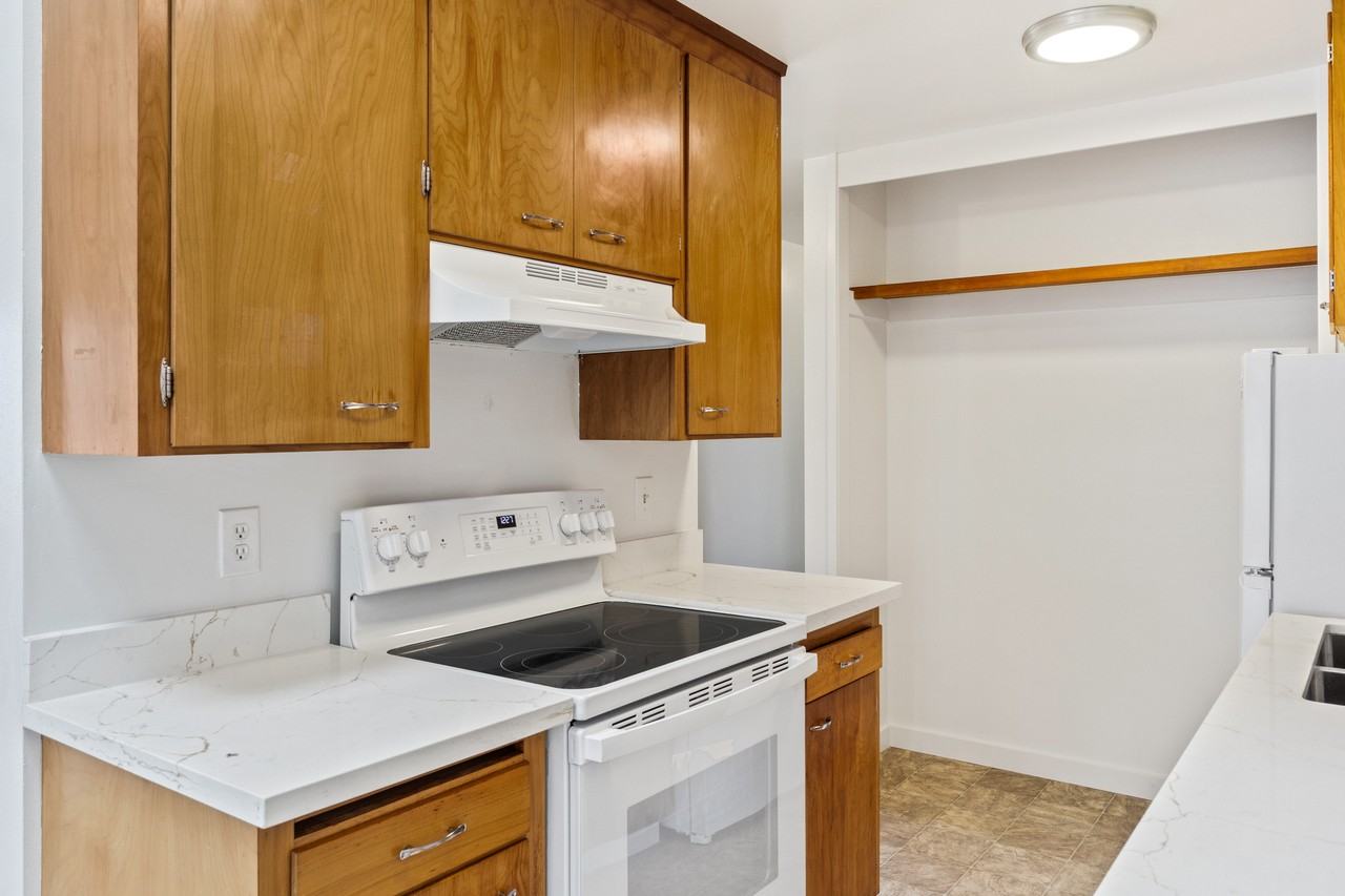 9319 51st Ave S #9319 - Photo 3 of 17