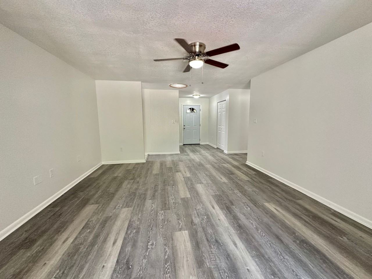 22 Cedar Dr #1 - Photo 6 of 15