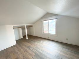 featured image of 736 6th Ave