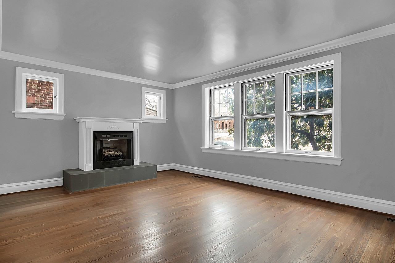 7379 Pershing Ave Apt 1e #1E - Photo 3 of 17