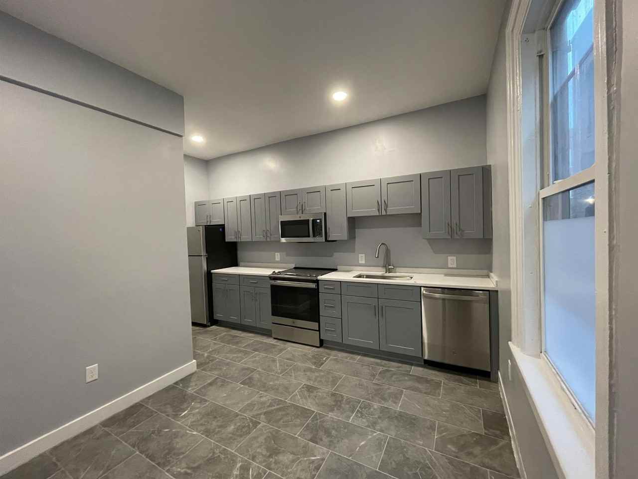28 Bradford St #A - Photo 6 of 14