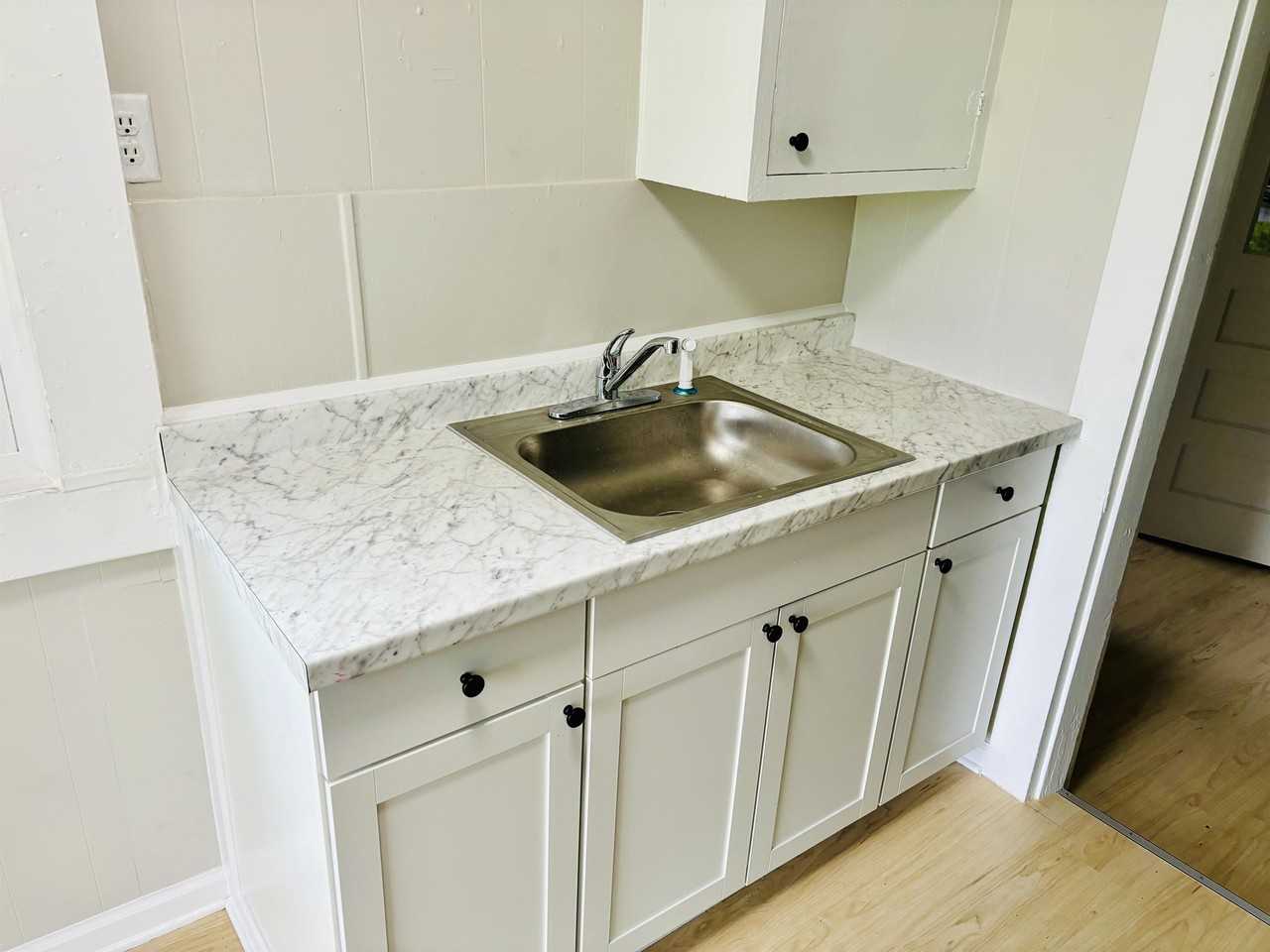 1822 Highland Ave #2 - Photo 2 of 10