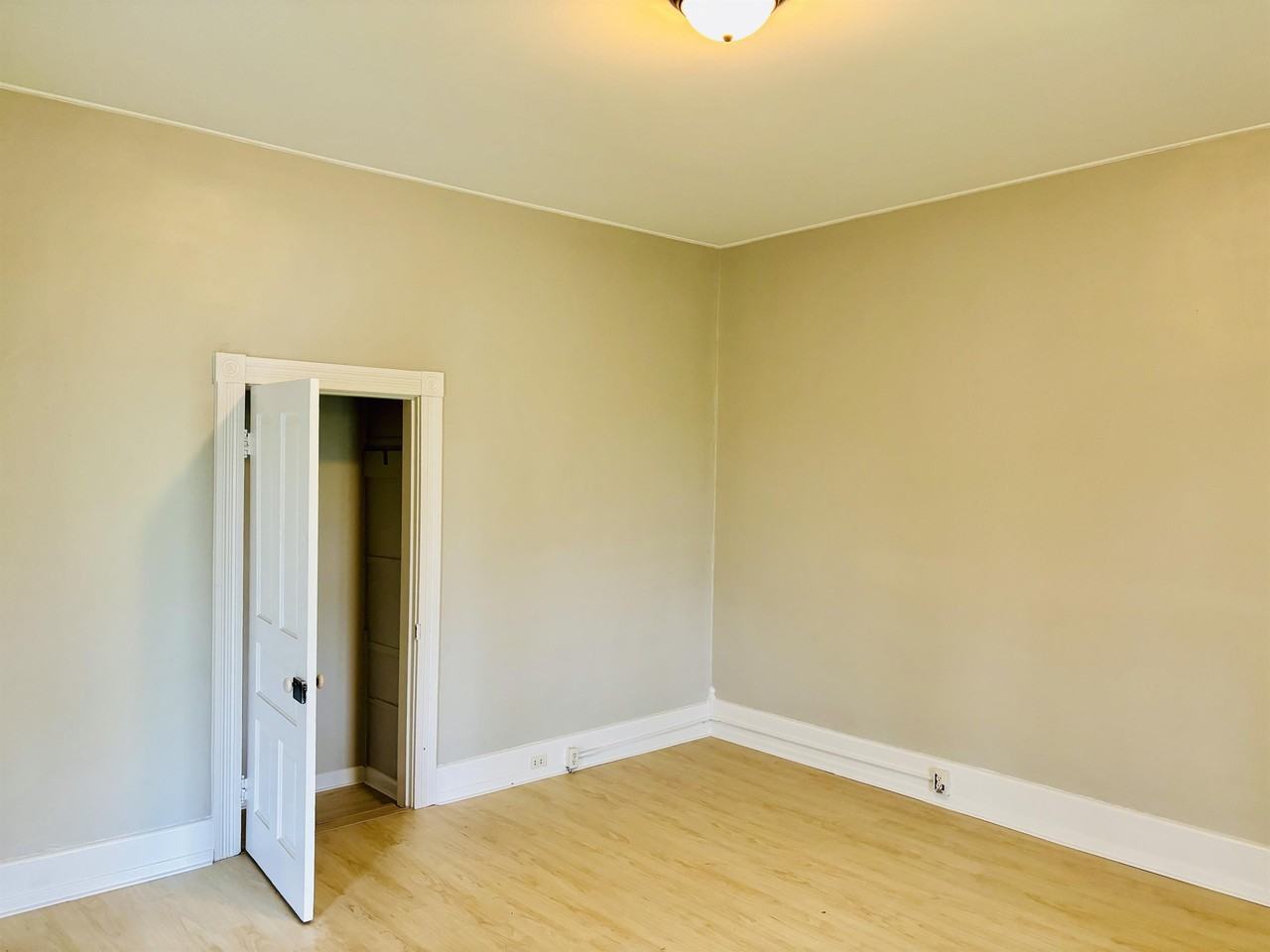 1822 Highland Ave #2 - Photo 4 of 10