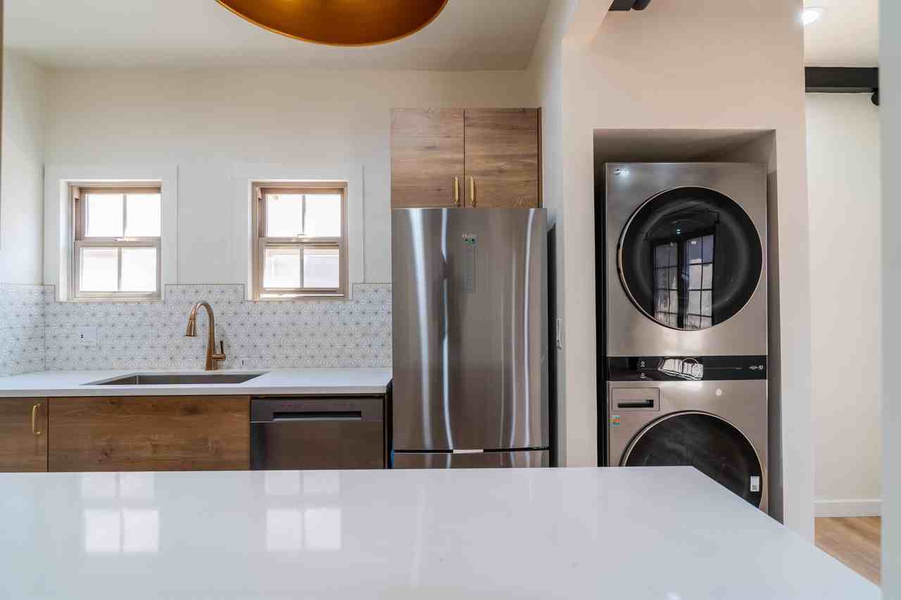 3771 7th Ave #3771 - Photo 4 of 28