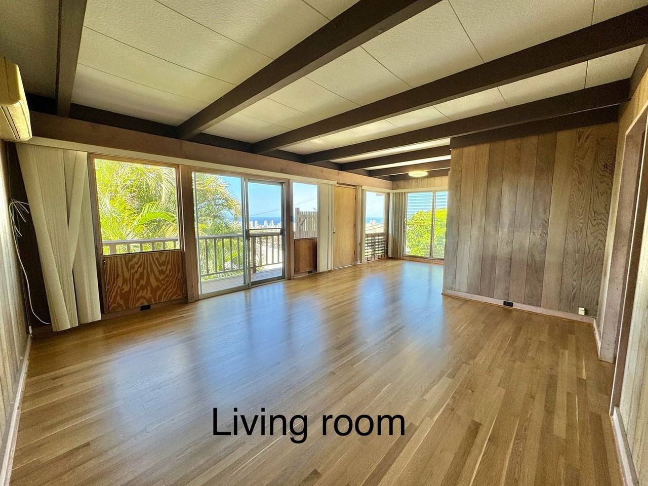 1903 Wilhelmina Rise - Photo 2 of 32