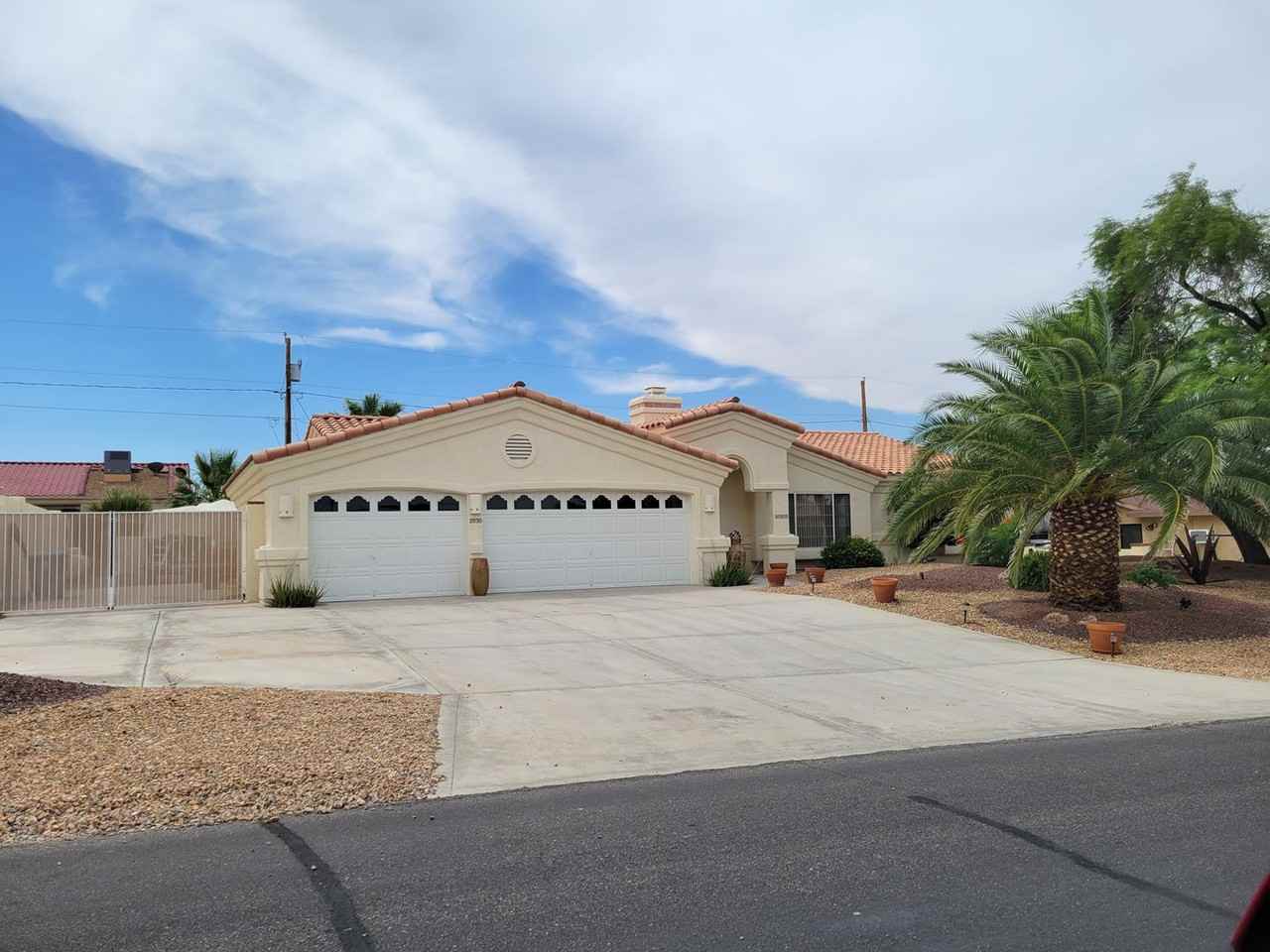 2930 Coconino Dr