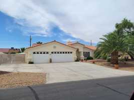 featured image of 2930 Coconino Dr