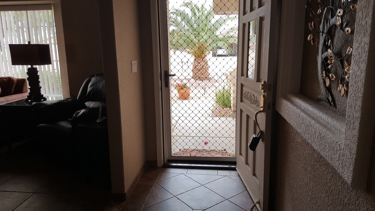 2930 Coconino Dr - Photo 4 of 28