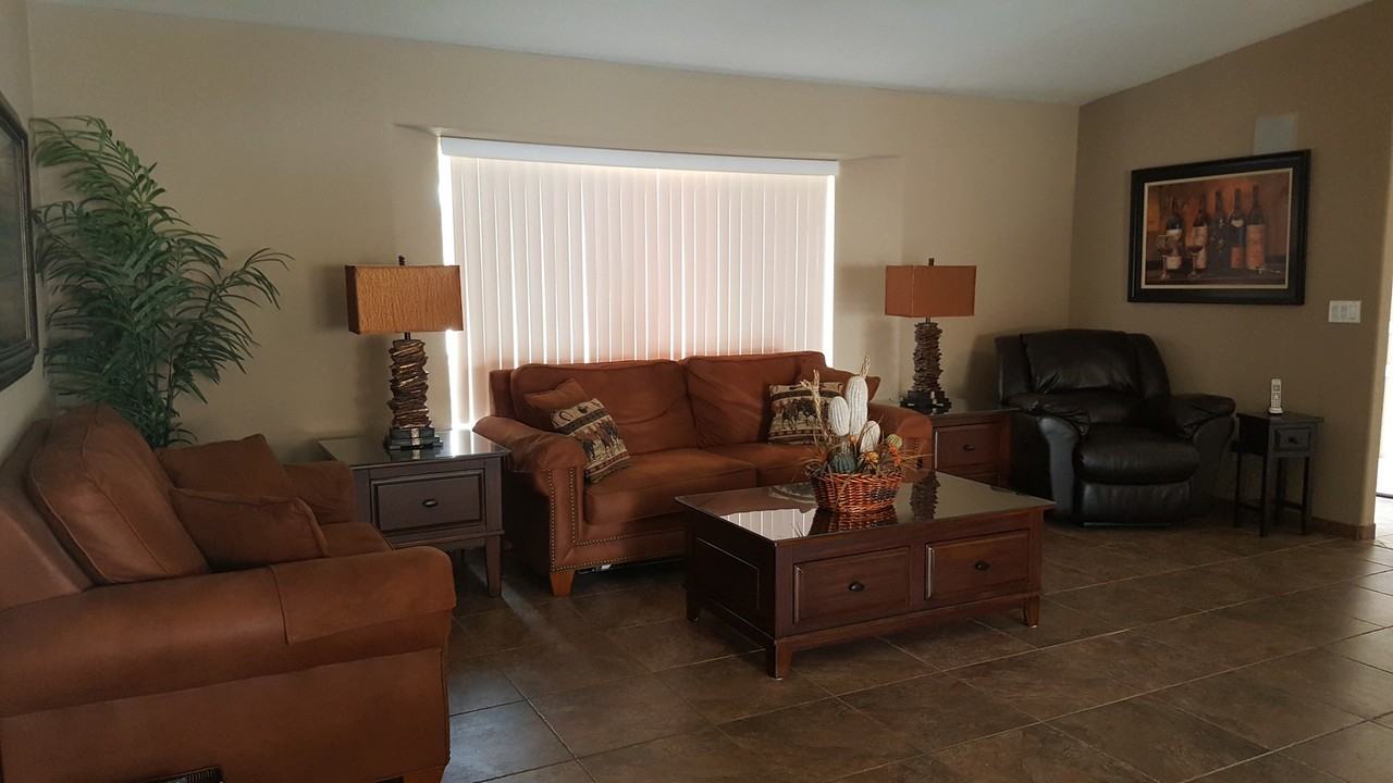 2930 Coconino Dr - Photo 5 of 28