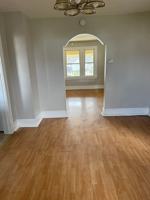 featured image of 914 42nd St