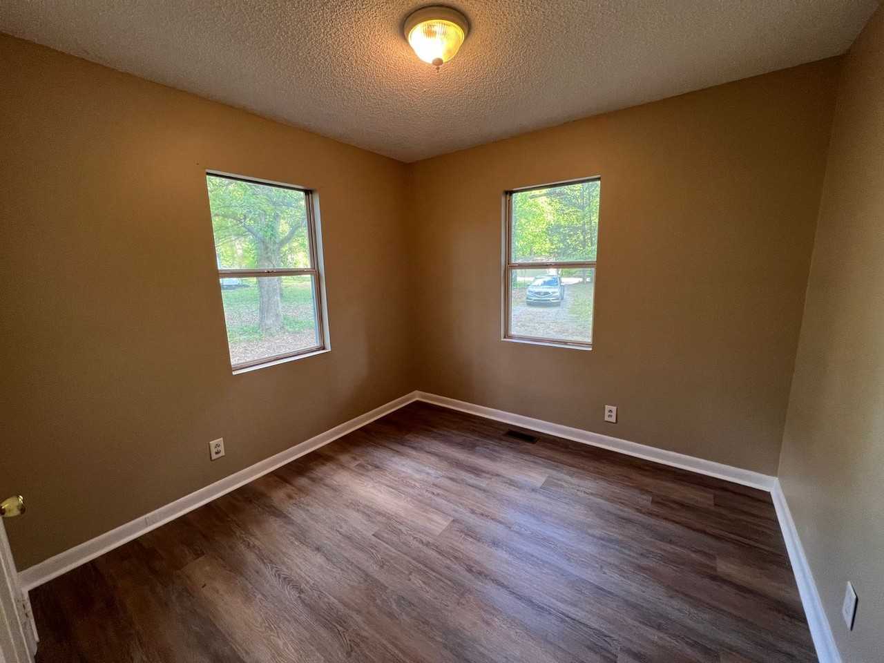 575 Fire Tower Rd - Photo 3 of 7