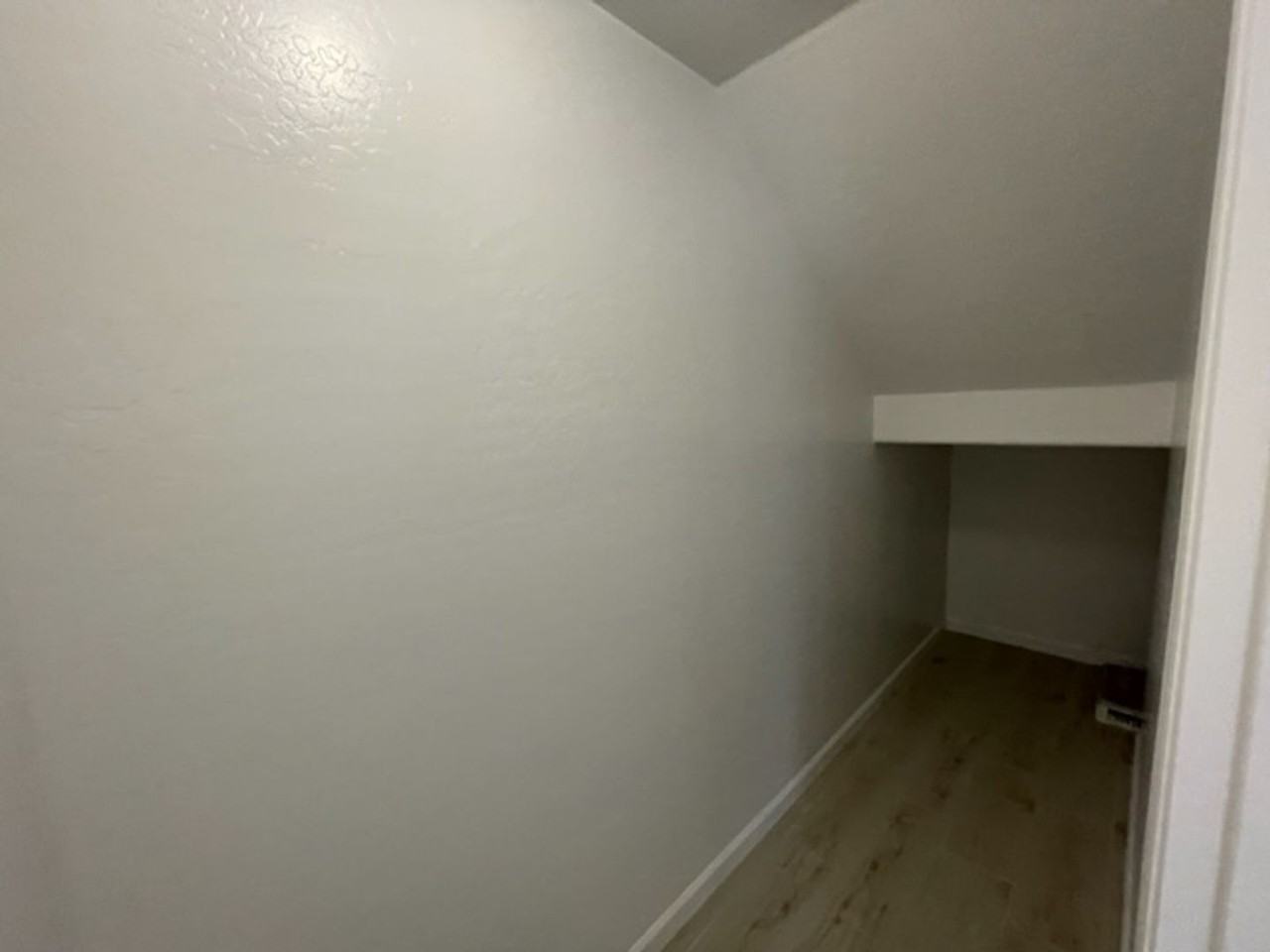 408 W Copper Way - Photo 4 of 37