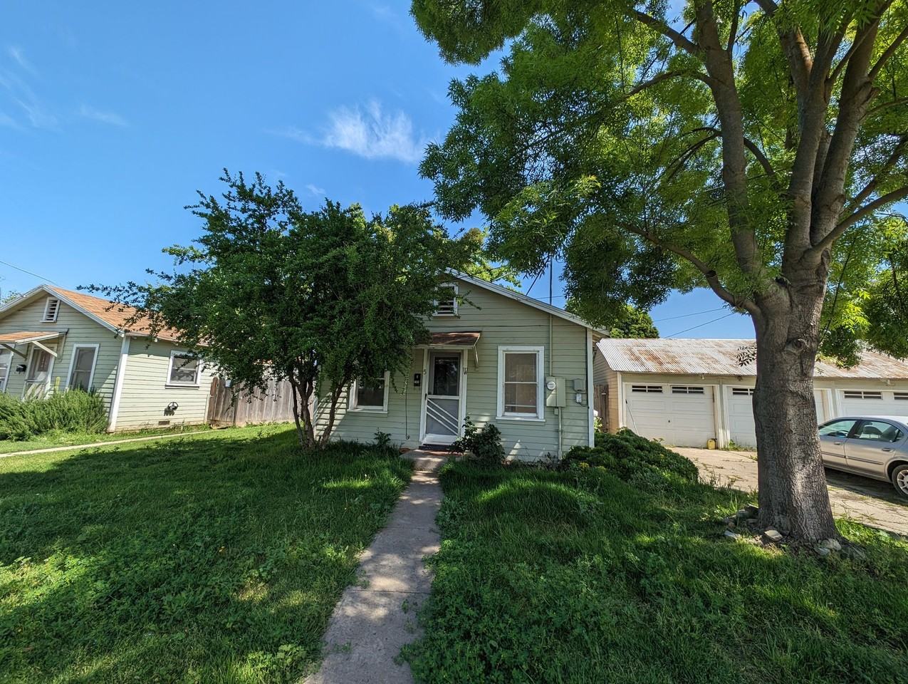 21st Street Cottages - Photo 2 of 11