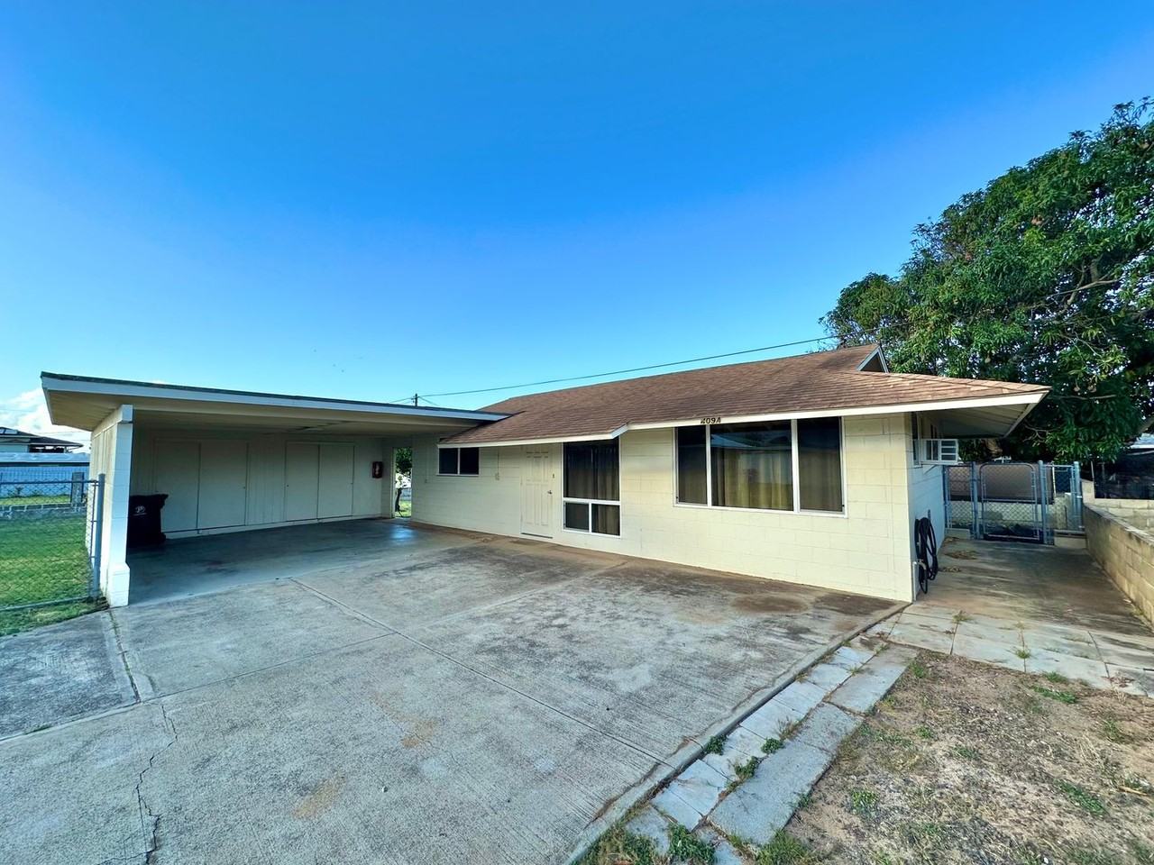 409A S Lanai St - Photo 2 of 12