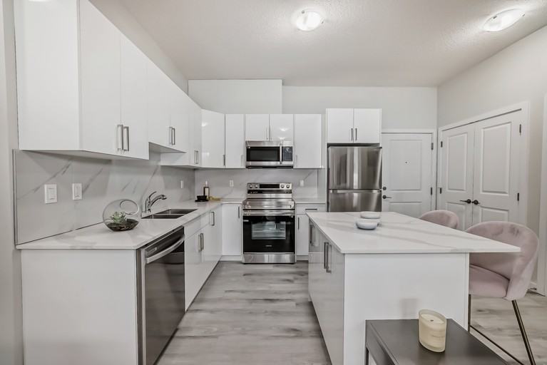 13203 199 St Nw - Photo 3 of 15