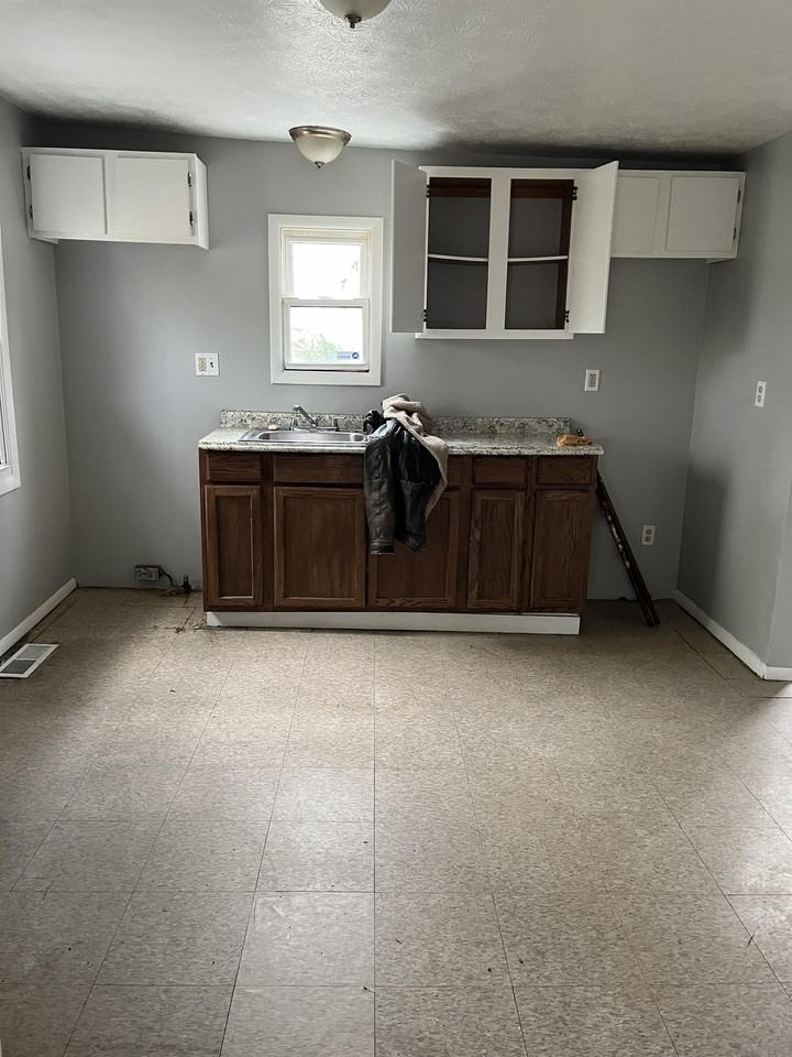 309 Frost Ave #309-1-2 - Photo 4 of 5