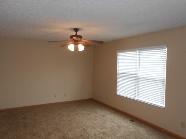 1560 Mallard Cir E - Photo 2 of 13