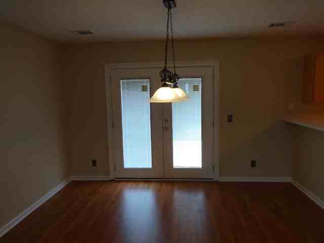 27 Stemson Way - Photo 3 of 7