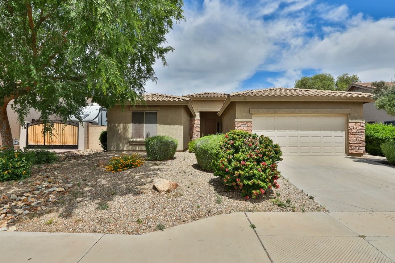 11412 E Segura Ave - Photo 2 of 44