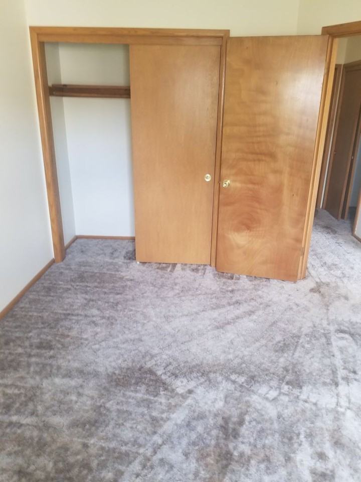 1900 - Sunset Dr. - Photo 3 of 4