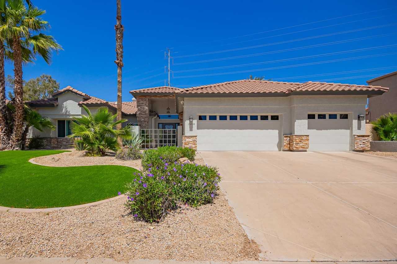 10230 E Cochise Dr - Photo 2 of 44