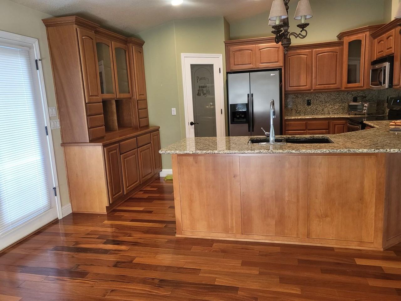159 Aztec Ct - Photo 7 of 42