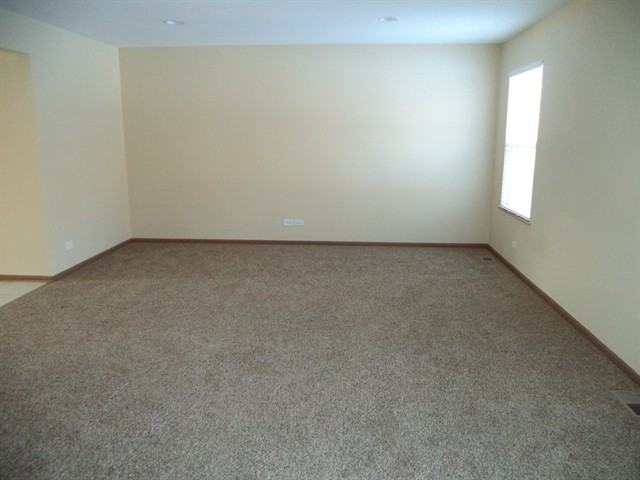 2211 N Arapahoe Trail - Photo 2 of 12